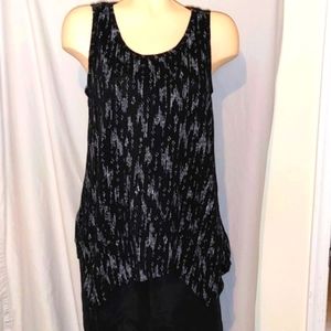 Black and white tank top